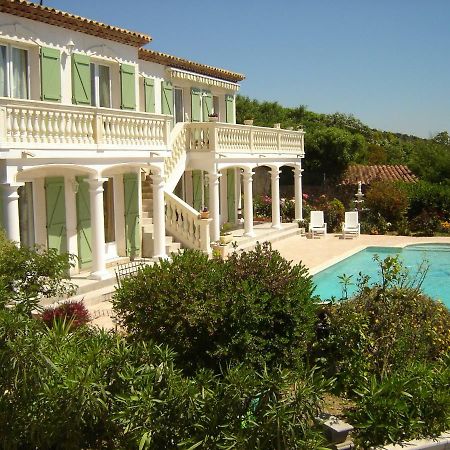 Appartement La Bastide Fleurie à Cavalaire-sur-Mer Extérieur photo