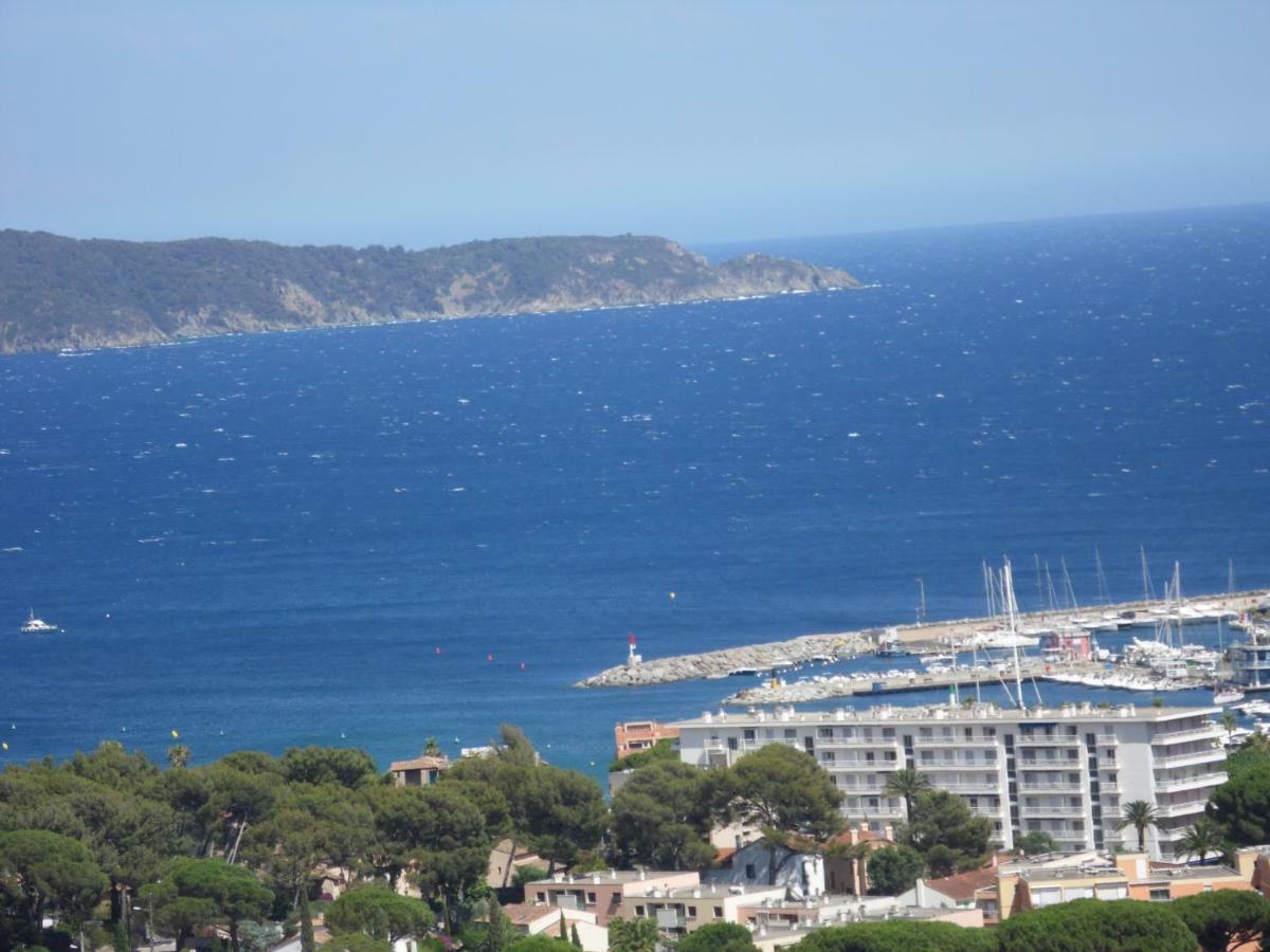 Appartement La Bastide Fleurie à Cavalaire-sur-Mer Extérieur photo