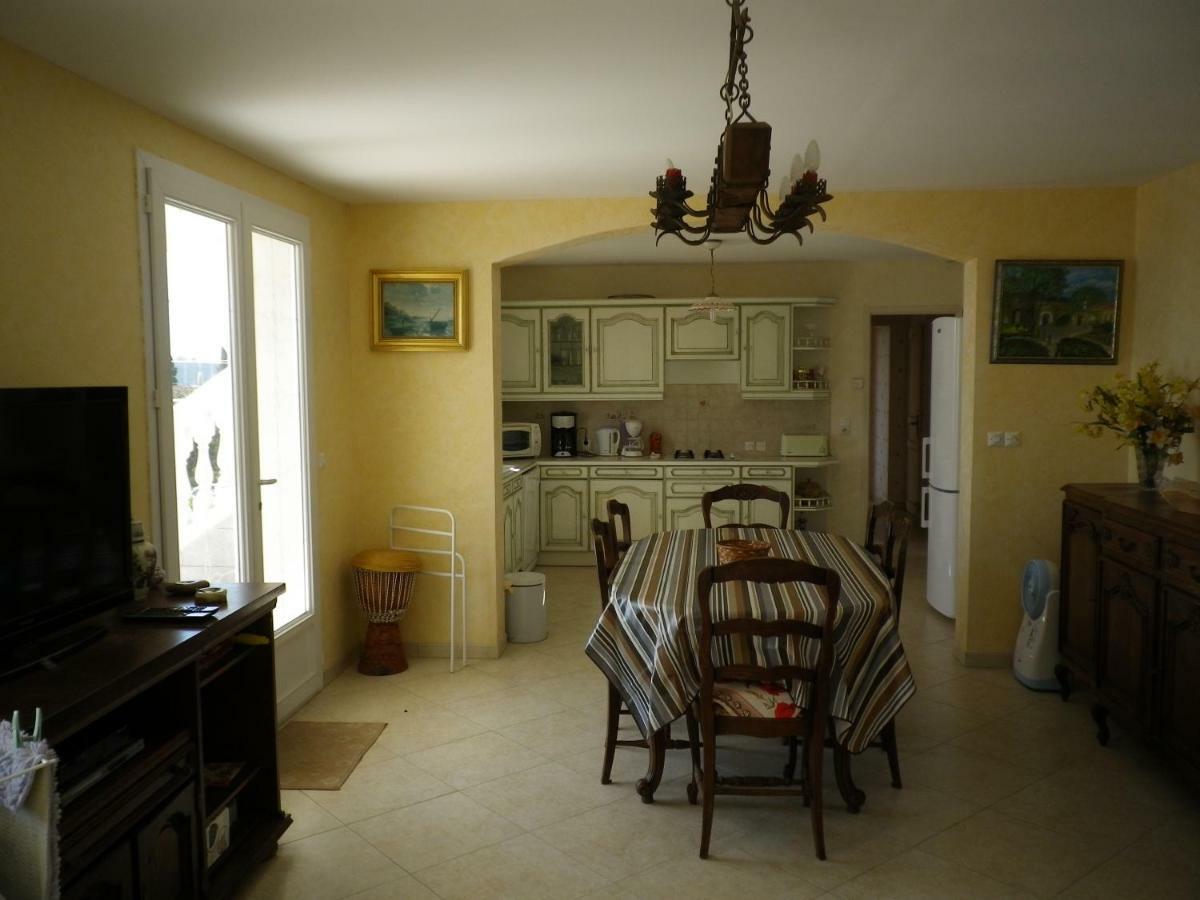 Appartement La Bastide Fleurie à Cavalaire-sur-Mer Extérieur photo