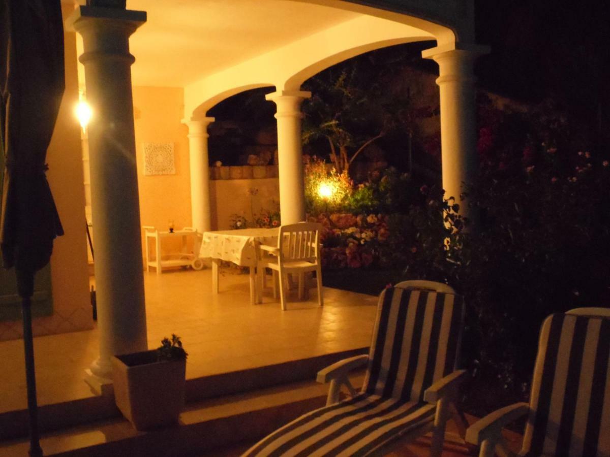 Appartement La Bastide Fleurie à Cavalaire-sur-Mer Extérieur photo